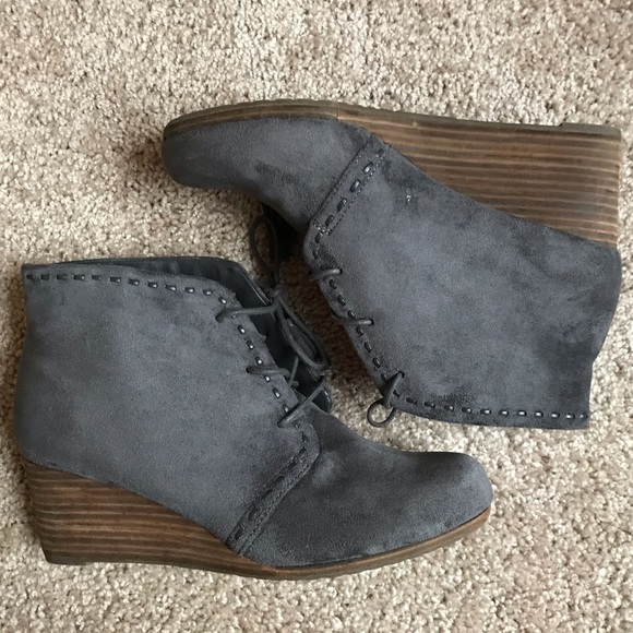 Dr. Scholl's Deluxe Wedge Bootie Size:8 - Picture 2 of 7